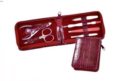 Manicure & Pedicure kit