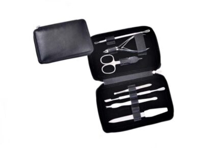 Manicure & Pedicure kit